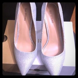 Never worn party heels